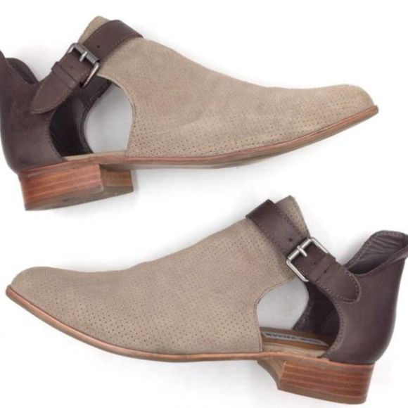 NWT Steve Madden Women's Corryn Ankle Bootie Suede/Leather Size 10M - Picture 1 of 12